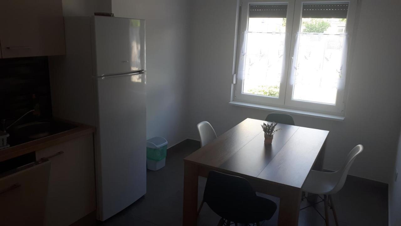 Apartments Kristina Цриквениця Екстер'єр фото